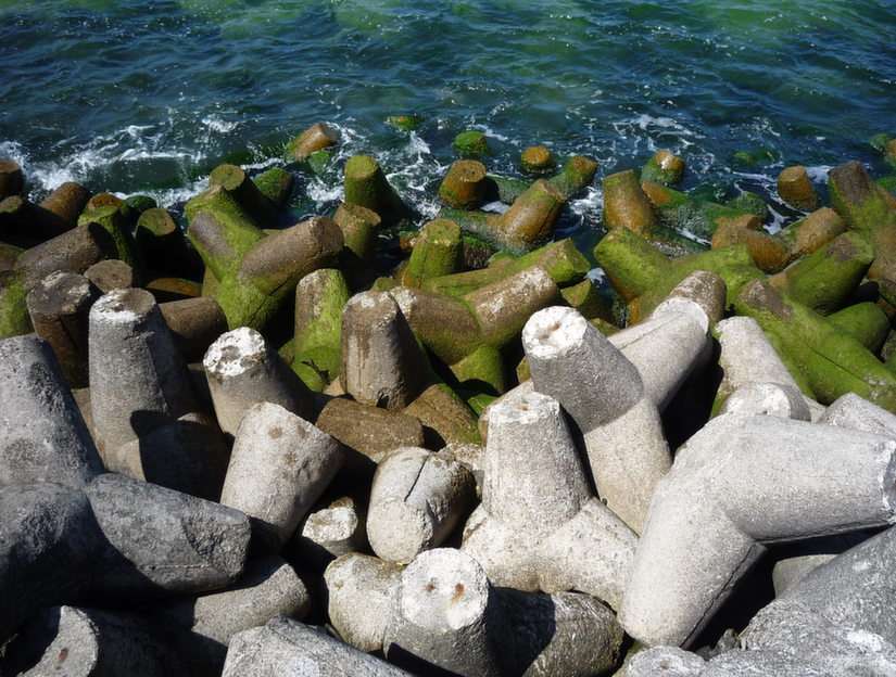 Breakwater puzzle online from photo