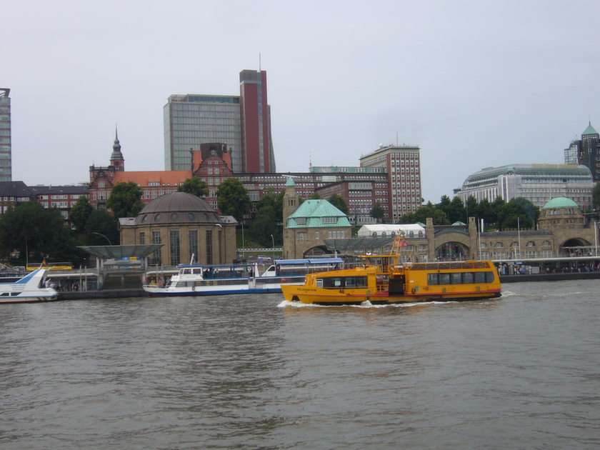 Hamburgs hamn pussel online från foto