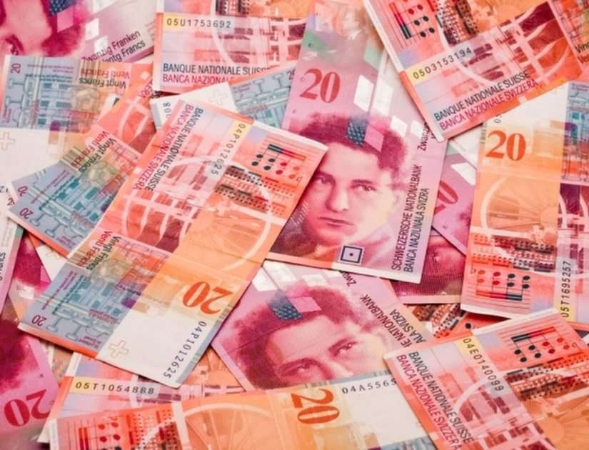 Swiss franc puzzle online from photo