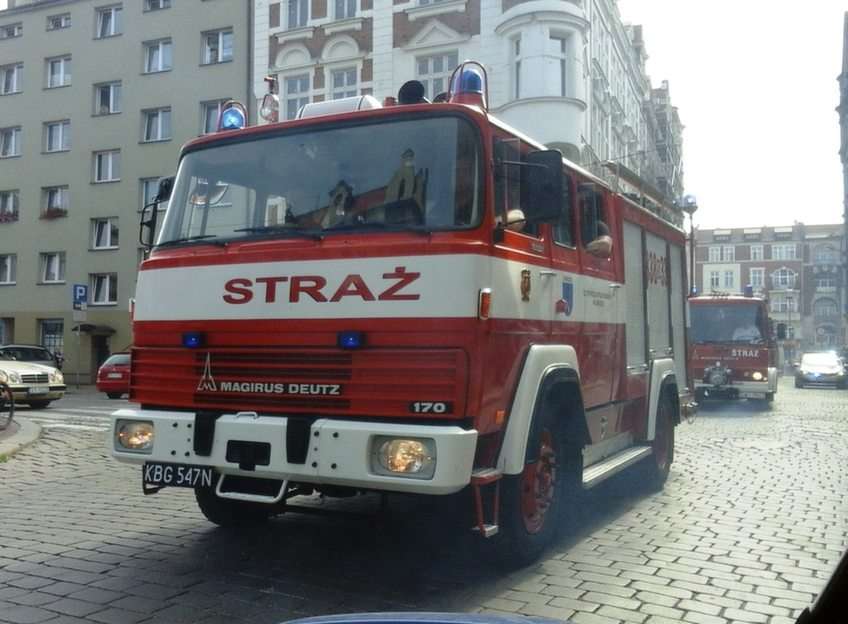 Magirus 170_Bytom firefighters show 2016 puzzle online from photo