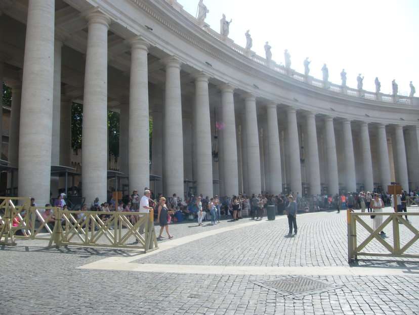 St. Peter's Square puzzle online from photo
