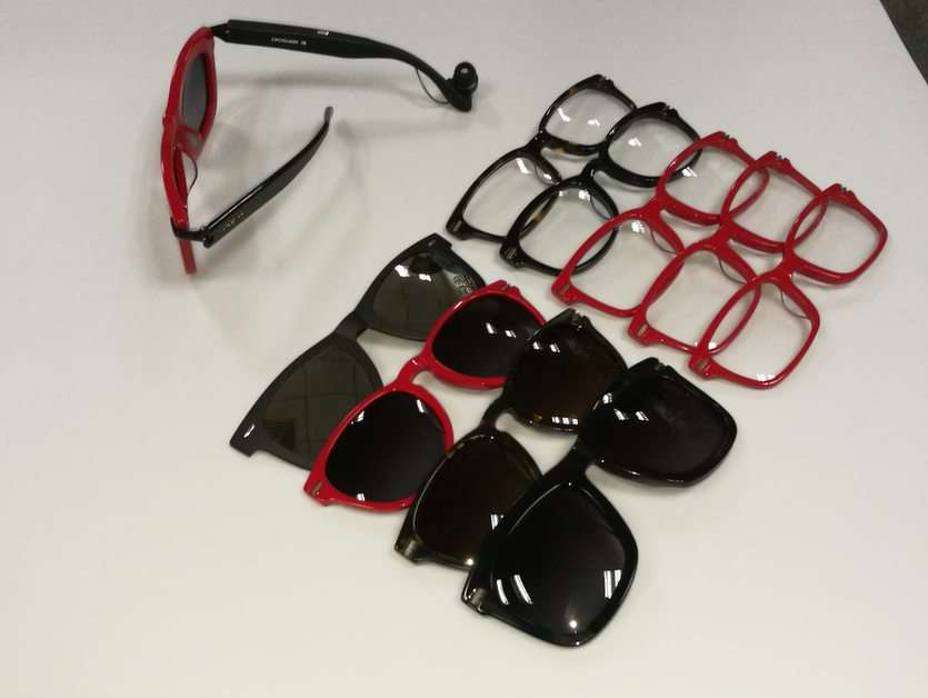 intelligens-Bluetooth-cserélhető szemüveg online puzzle