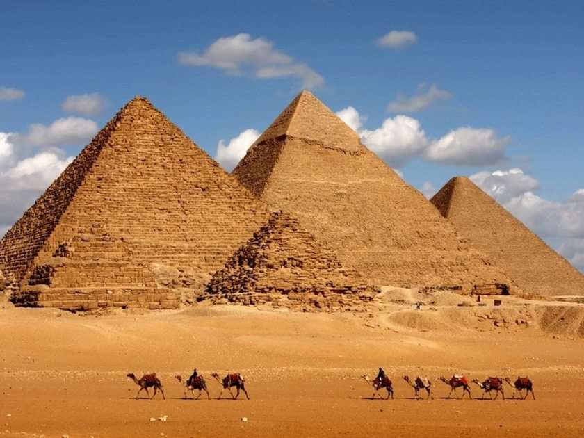 Πυραμίδες παζλ online από φωτογραφία