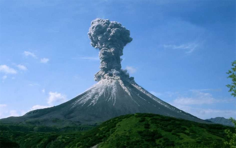 volcano puzzle online from photo