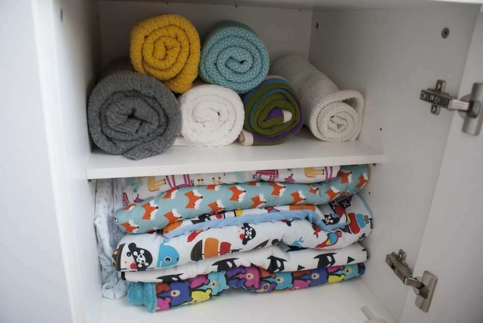 cobertores no armário puzzle online