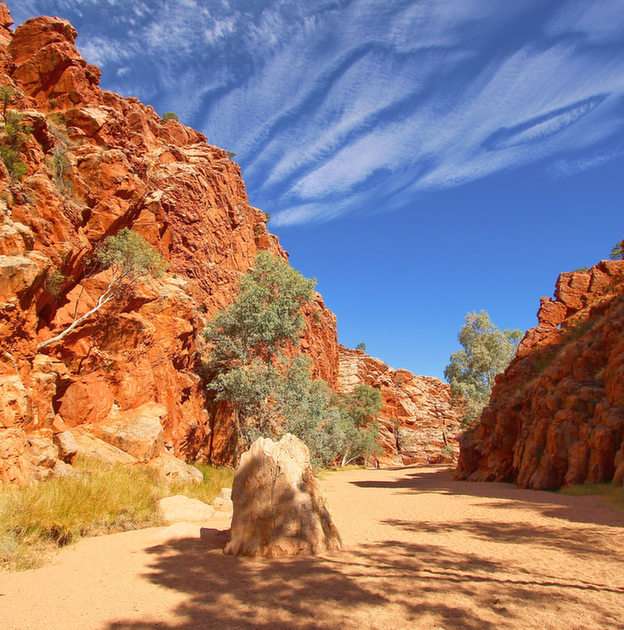 Alice Springs puzzle online a partir de fotografia