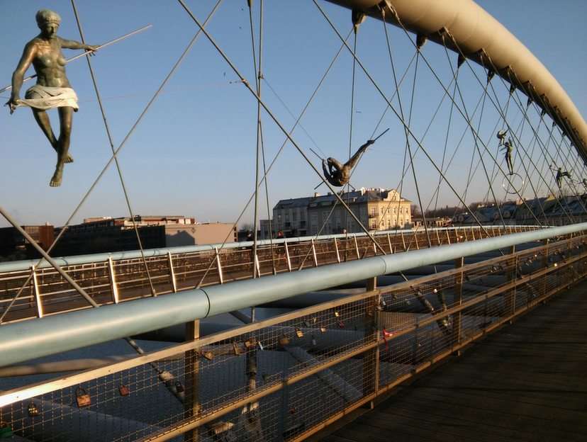 Puente peatonal puzzle online a partir de foto