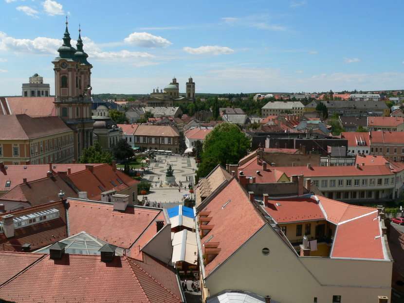 Markt in Eger, Hongarije online puzzel
