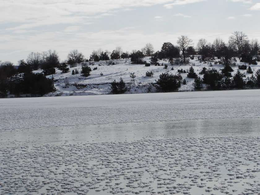 Lago congelado puzzle online a partir de fotografia
