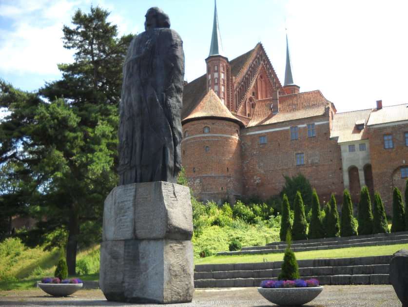 Frombork puzzle online from photo