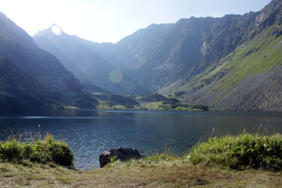 Езеро Niżni Ciemnosmreczyński онлайн пъзел