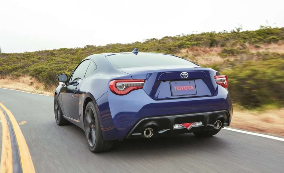 Toyota 86 puzzle online from photo