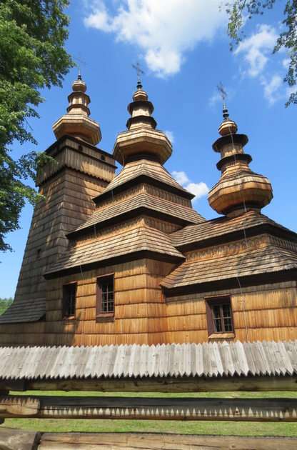 Igreja Ortodoxa em Kwiatoń puzzle online a partir de fotografia