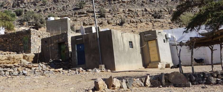 Dorp in de bergen van Oman puzzel online van foto