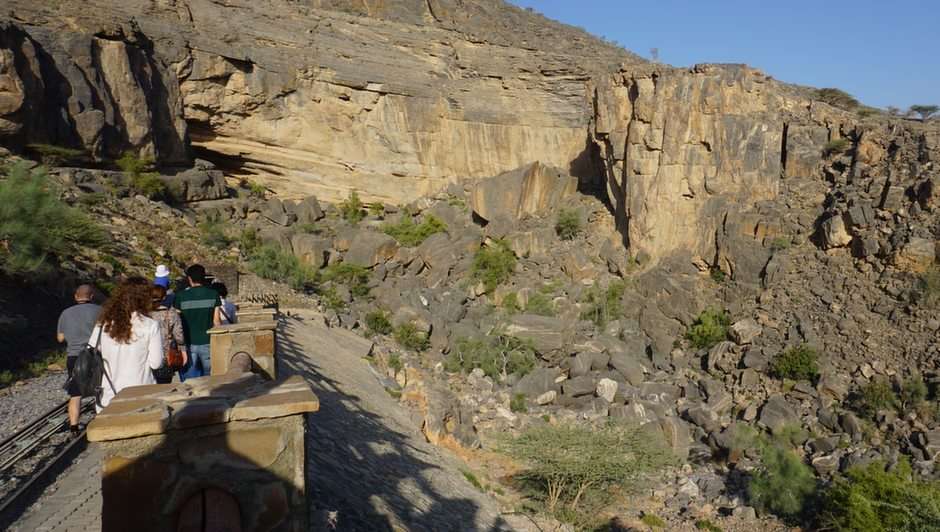 Montagnes à Oman puzzle en ligne à partir d'une photo