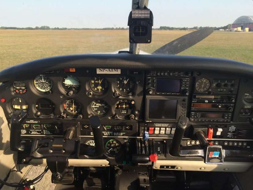 cockpit pussel online från foto