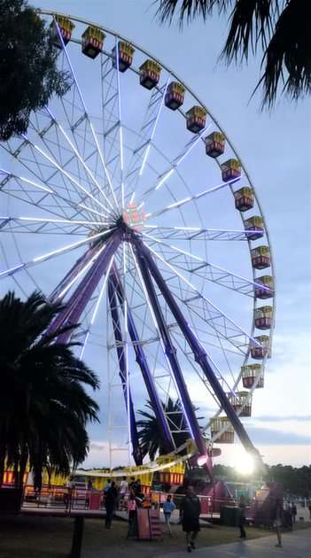 Ferris Wheel puzzle online from photo