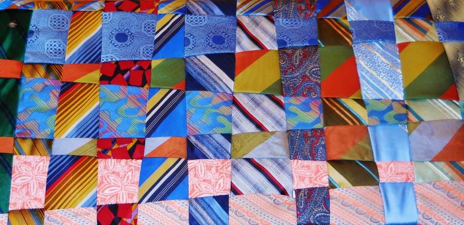 Cravatte tessute puzzle online