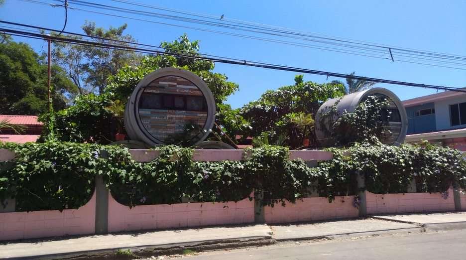 Costa Rica - urban "arkitektur" pussel online från foto