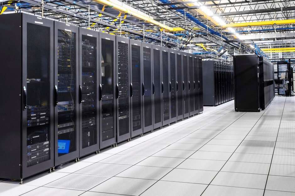 Jumbled Datacenter puzzle online from photo