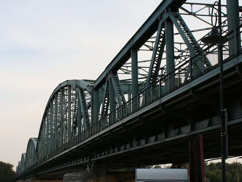 Bridge in Toruń online puzzle