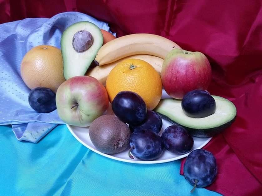 Naturaleza muerta con fruta puzzle online a partir de foto