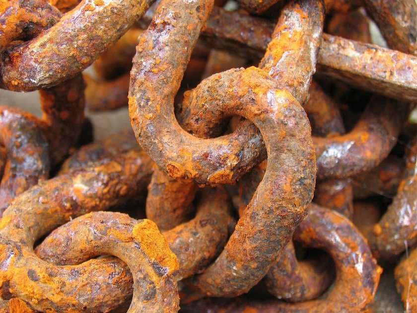 Rusty Chain online puzzle
