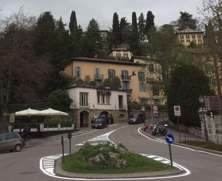 Bergamo puzzle online da foto