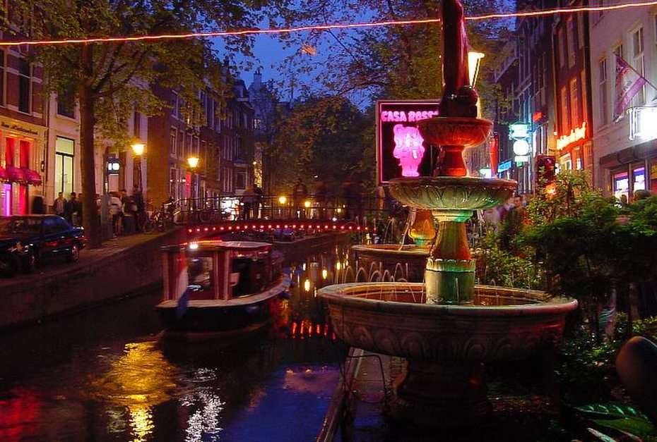 Amsterdam's Red Light District puzzle online from photo