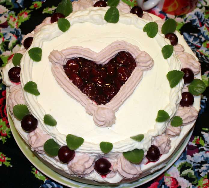 Valentin napi torta puzzle online fotóról