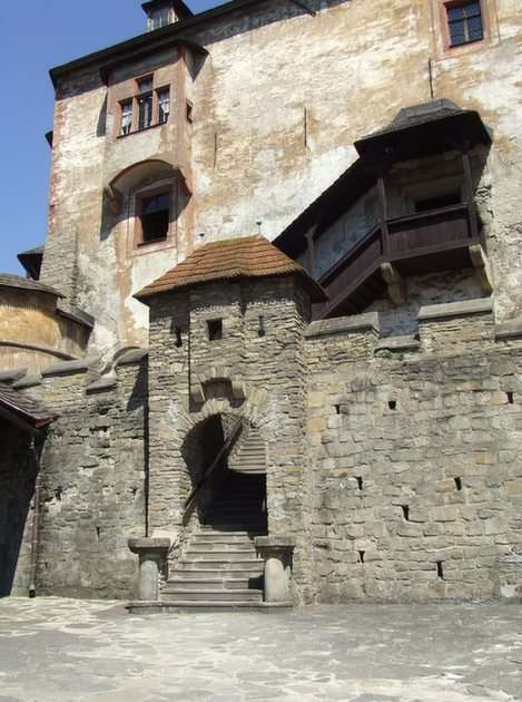Κάστρο Orava παζλ online από φωτογραφία