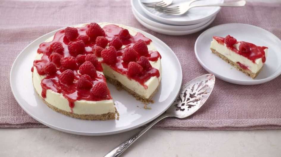 Cheesecake puzzle online from photo
