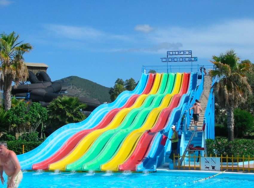 Waterslide 1 puzzle online from photo