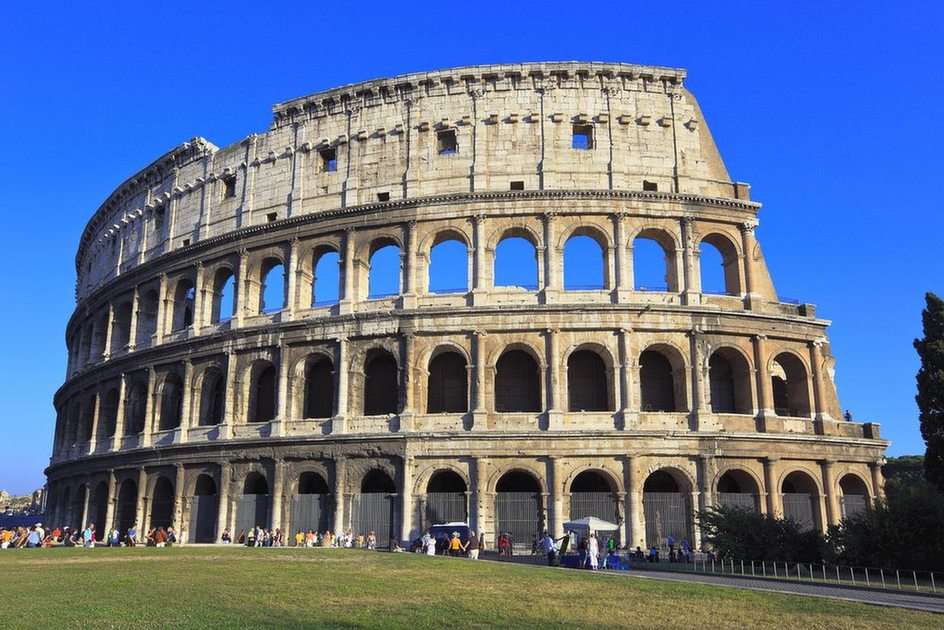 Colosseum puzzle online from photo