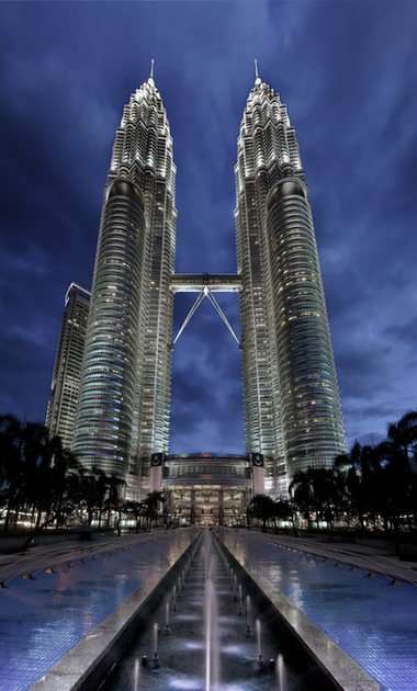 twin tower puzzle online from photo