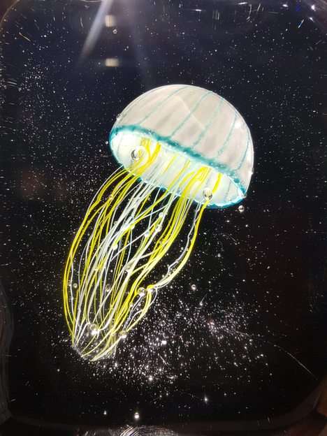 Стъклени медузи онлайн пъзел