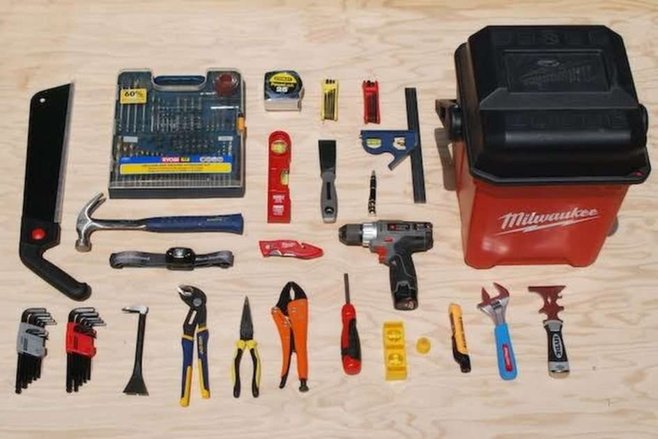 Tools Jig Saw online puzzle