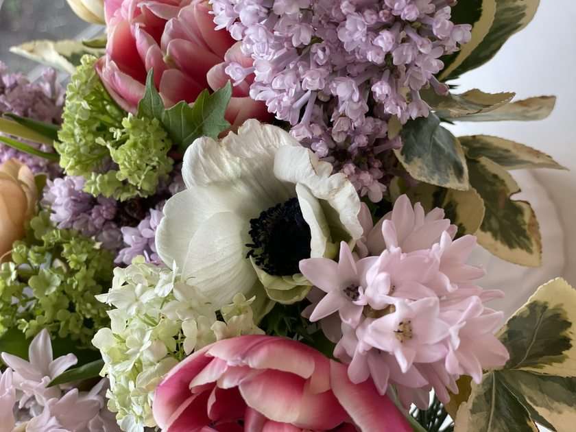 Spring Bouquet puzzle online from photo