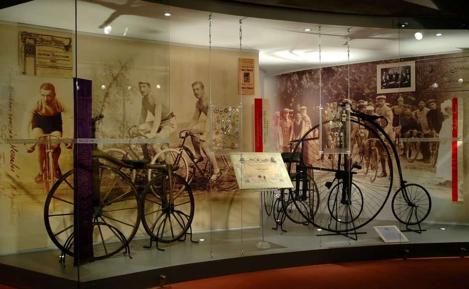Історія велосипеда #MuzeumOnline онлайн пазл