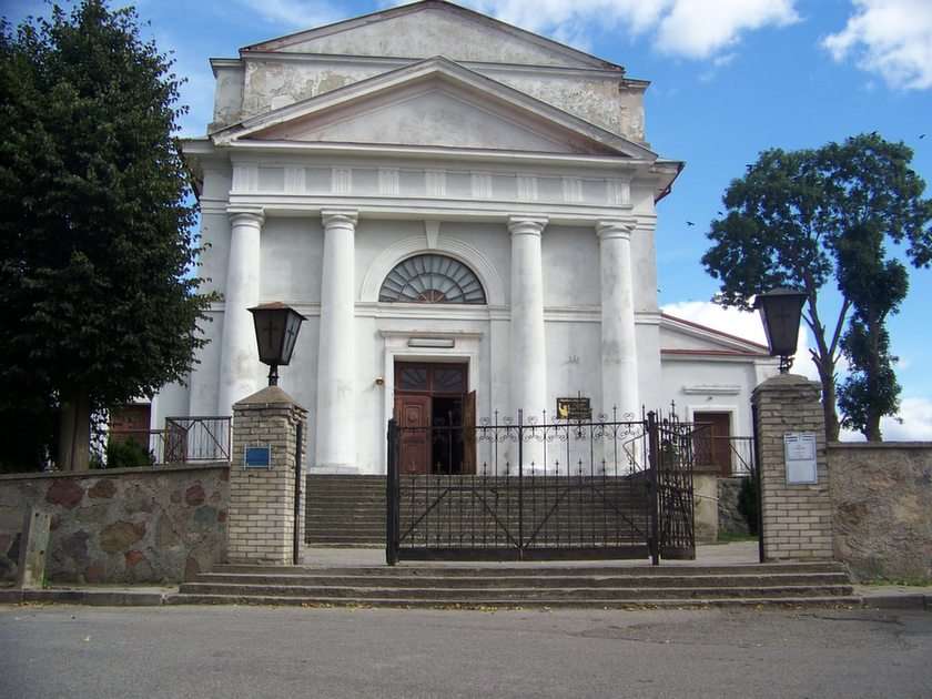Église de Bienheureuse Vierge Marie à Filipów puzzle en ligne à partir d'une photo