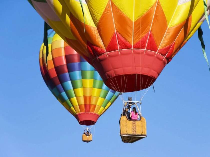 Vol en montgolfière puzzle en ligne