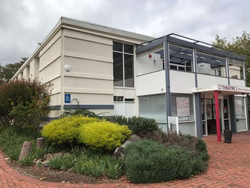 O teatro REP em Canberra está isolando puzzle online
