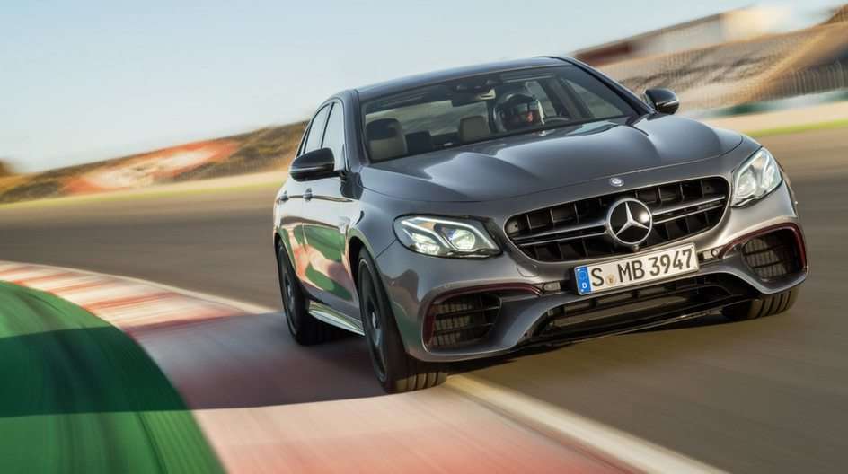 Mercedes AMG E63 puzzle online from photo