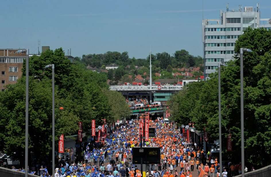 2010 Walk Down Wembley Way puzzle online from photo