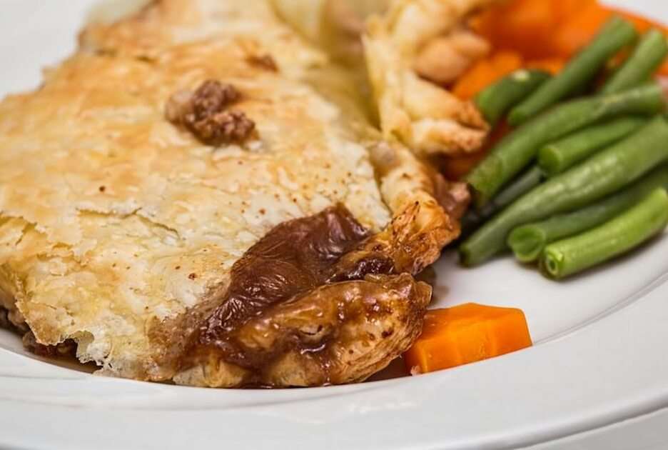 meat pie puzzle online from photo