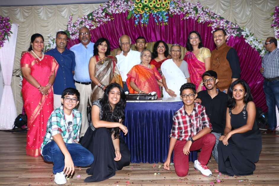 Shah Family puzzle online z fotografie