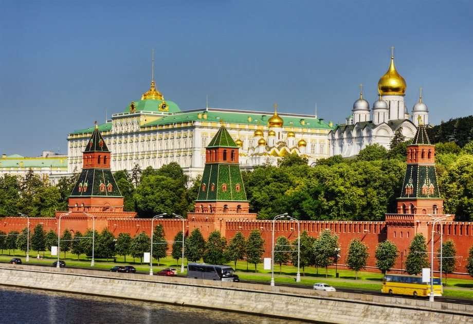 Кремль пазл онлайн из фото