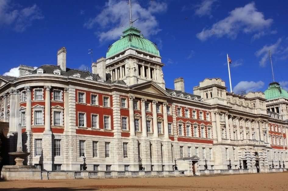 Old Admiralty Building puzzle online from photo