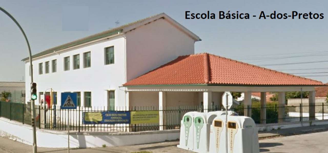 Основно училище A-dos-Pretos онлайн пъзел