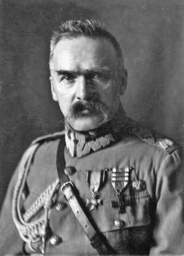 Jozef Pilsudski puzzle online from photo